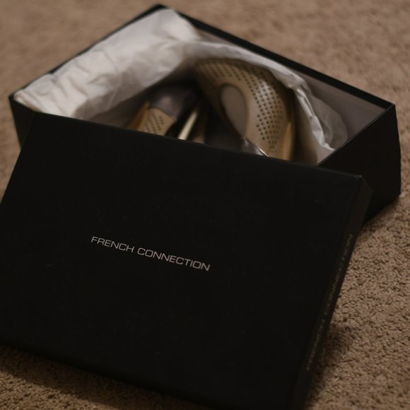 NWT French connection hazelnut heel - Picture 15 of 16